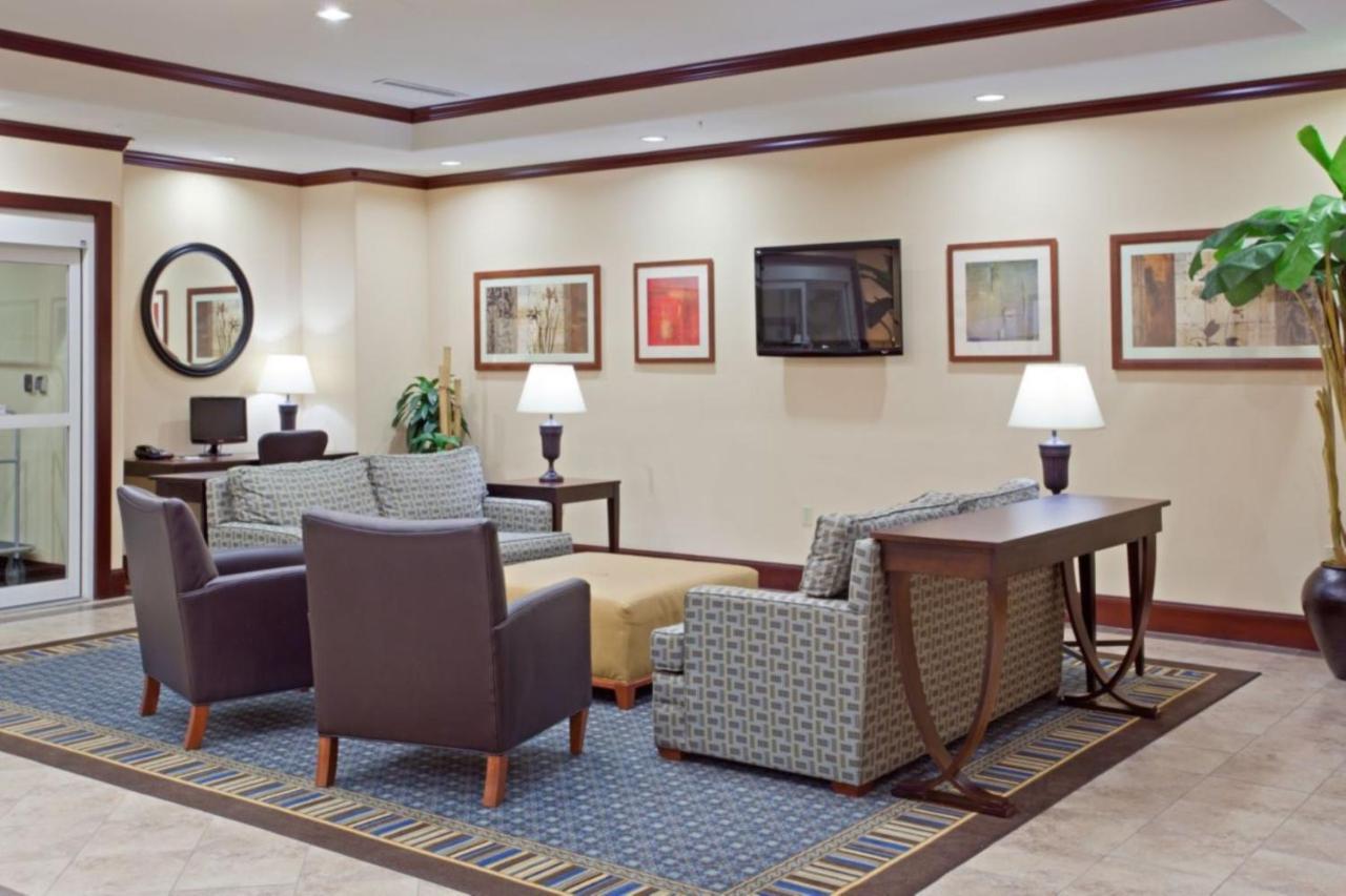 Candlewood By Ihg Hotel League City
